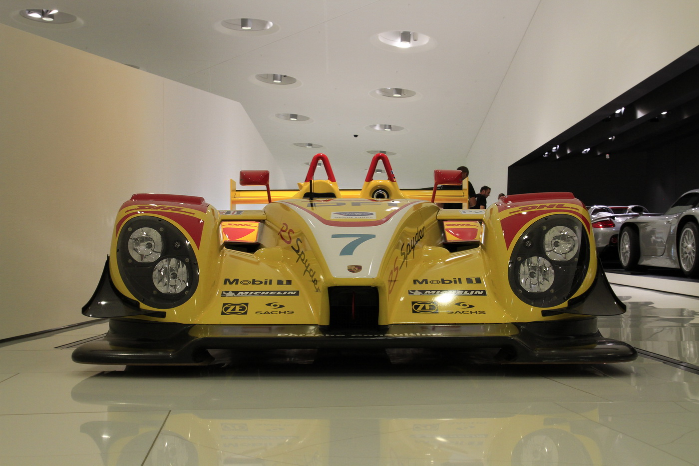 Porsche-Museum-020
